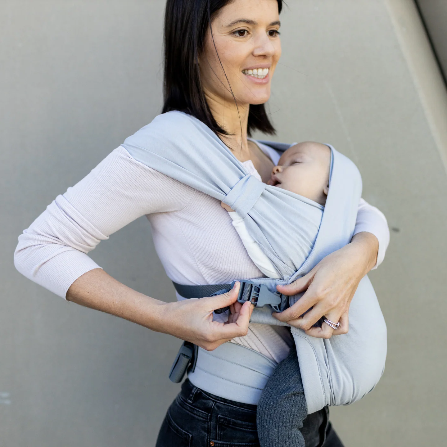Boba Bliss Adjustable Carrier in Grey - Image 8