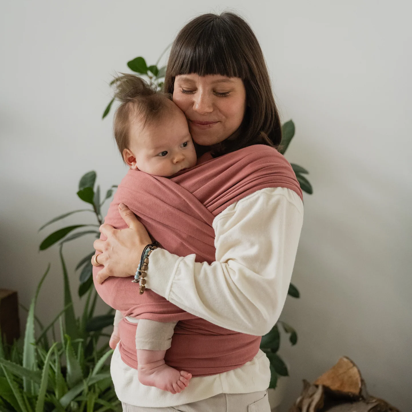 Boba Classic Wrap in Dusty Pink - Image 9