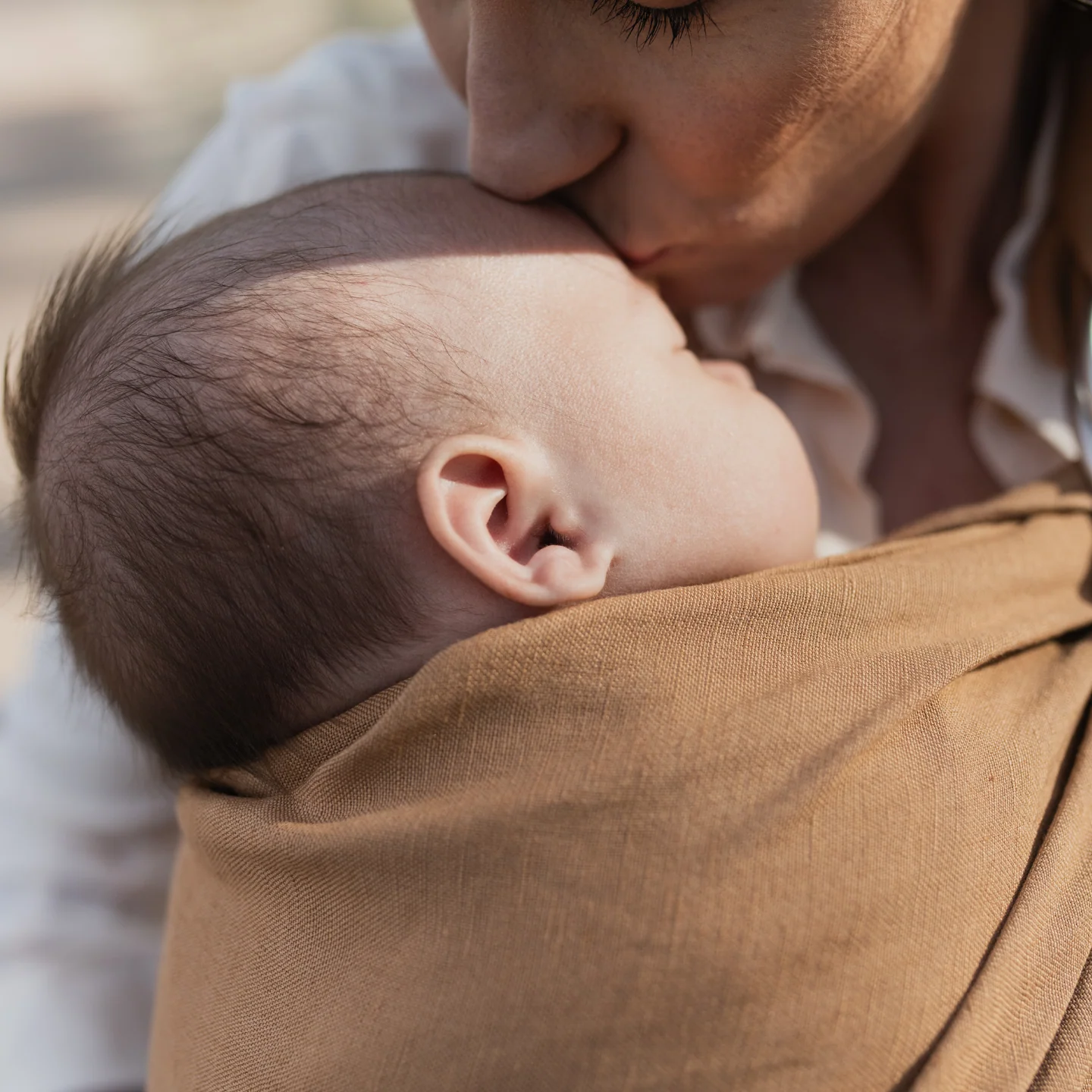 Boba Ring Sling Linen Carrier in Rye - Image 7