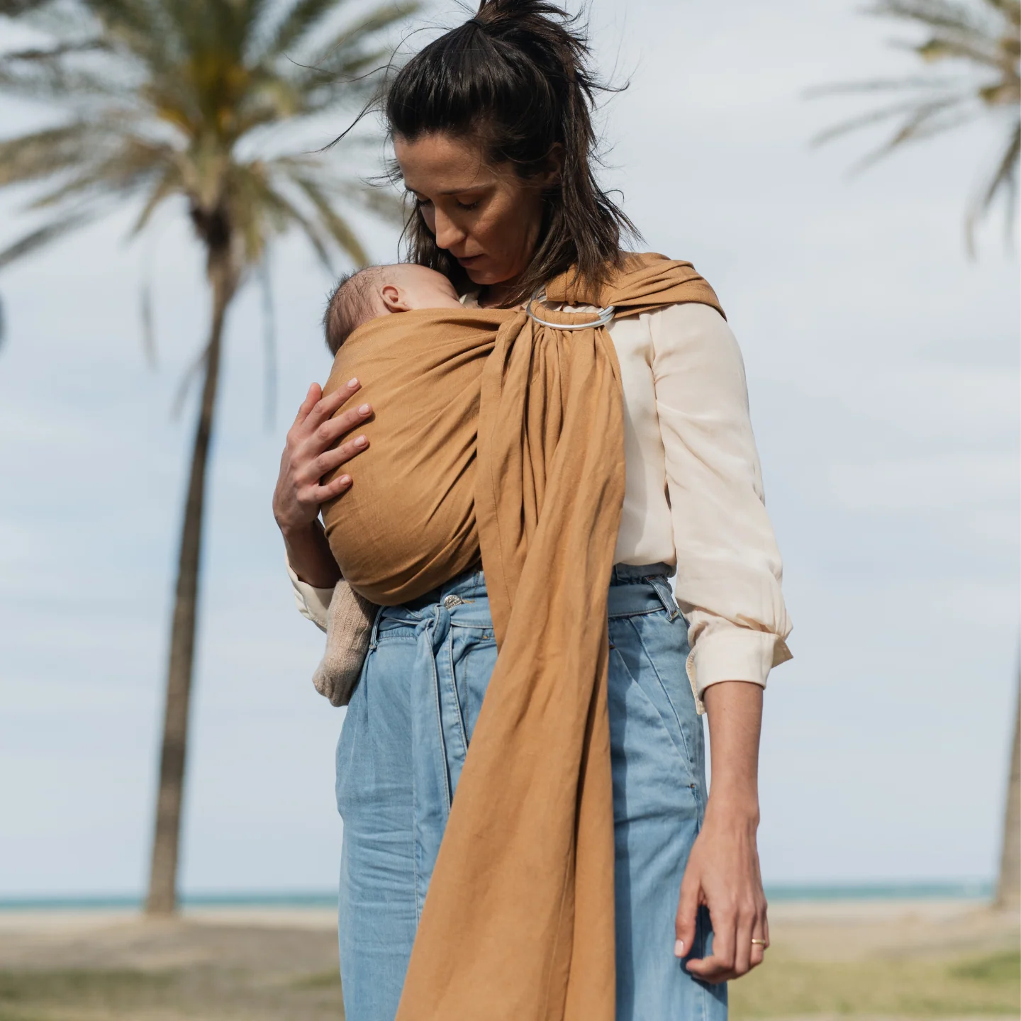 Boba Ring Sling Linen Carrier in Rye - Image 9