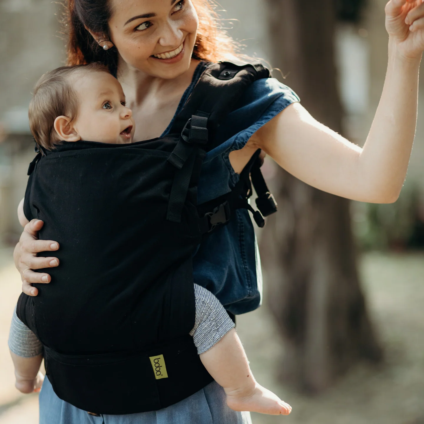 Boba X Adjustable Carrier in Black - Image 8