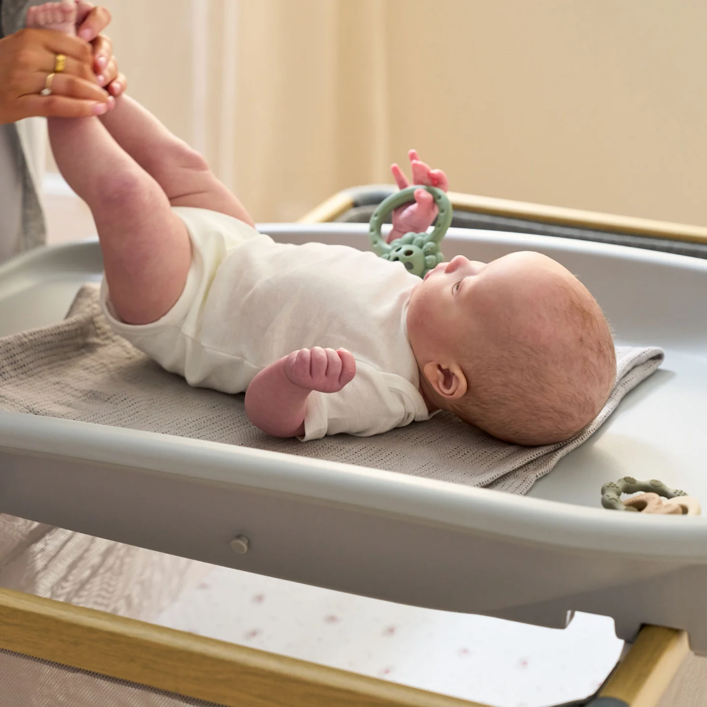 Cushi Baby Changing Mat in Cloud - Image 11