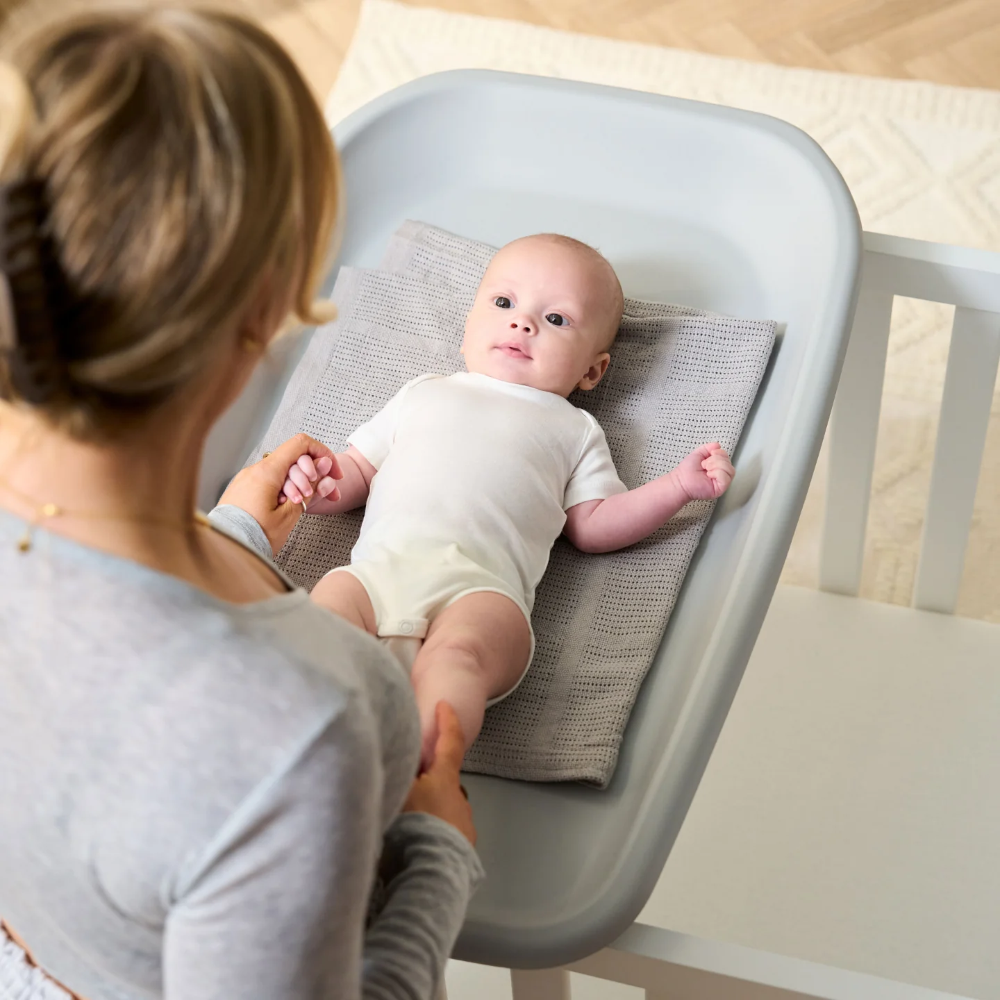 Cushi Baby Changing Mat in Cloud - Image 6