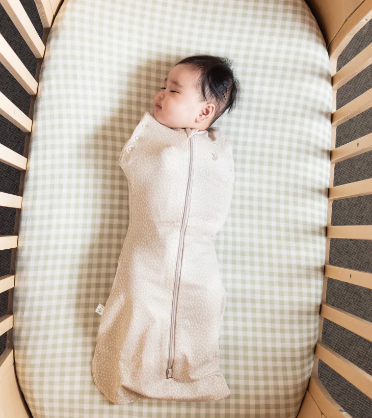Fitted Cot Sheet in Gumleaf Gingham - Image 12