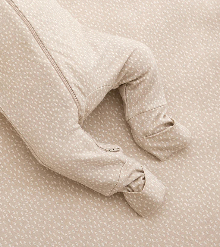 Fitted Cot Sheet in Oat - Image 5