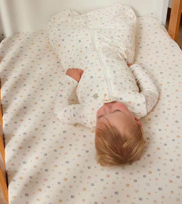 Fitted Cot Sheet in Rainbow Dreaming - Image 2