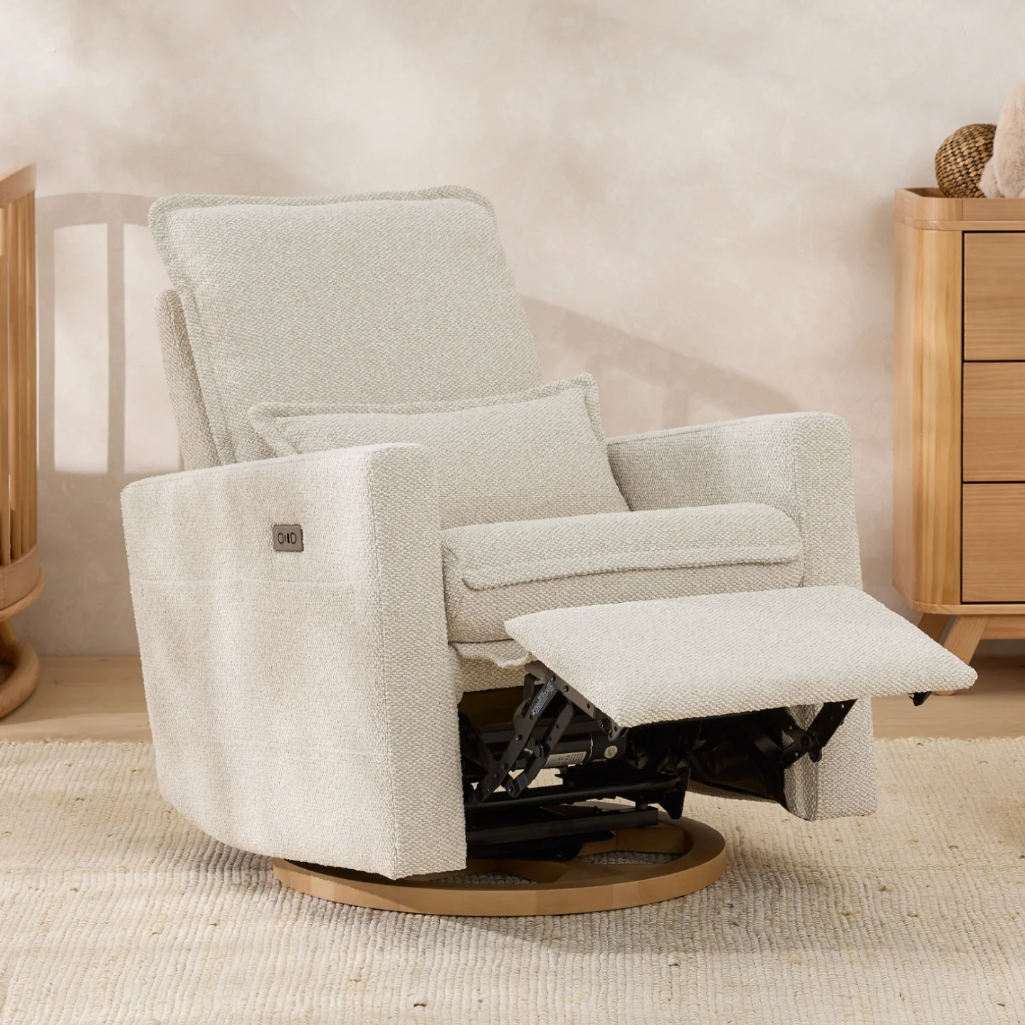 Frankie Electric Recliner Glider Nursery Chair in Light Beige Soft Tweed - Image 7