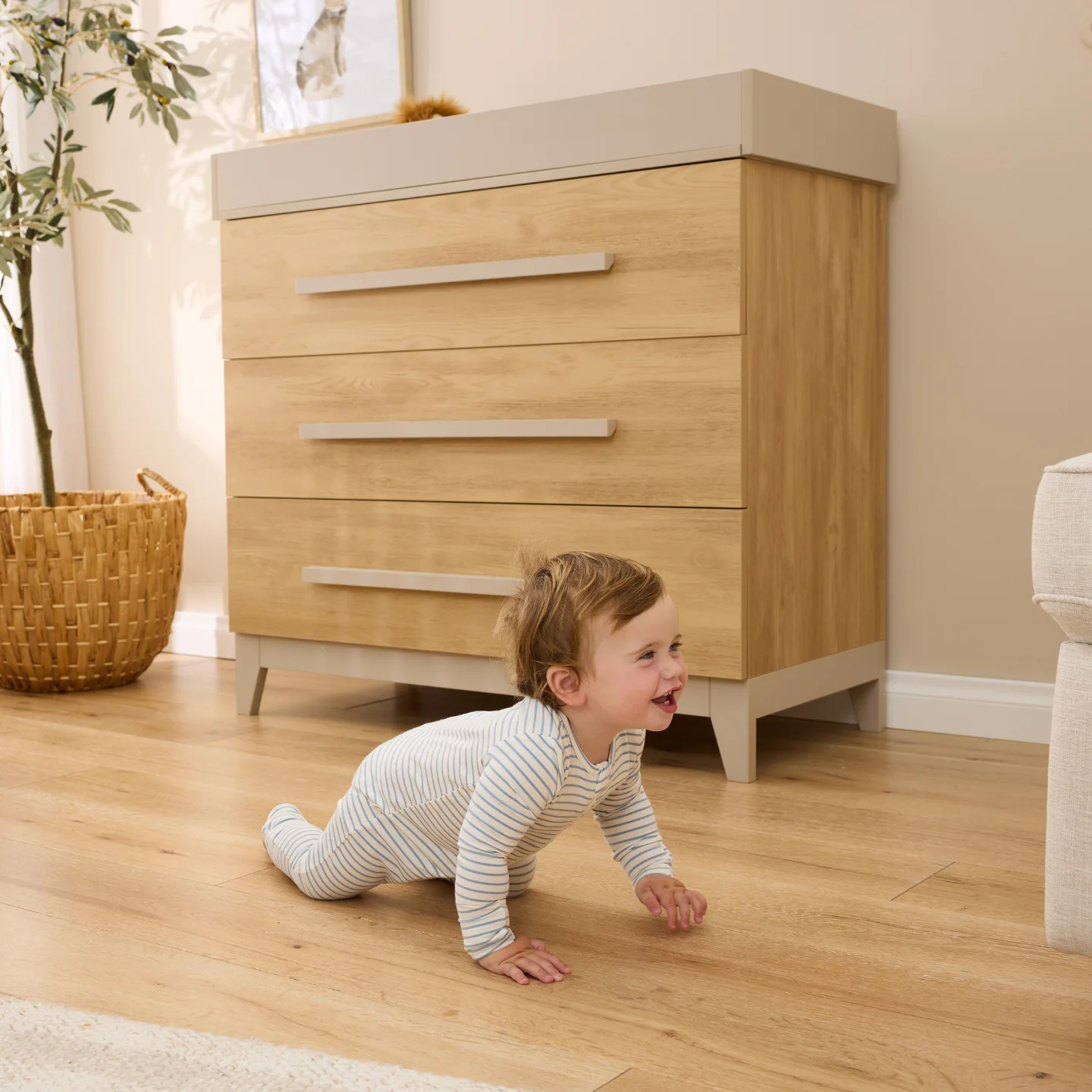 Hallee Chest Changer in Mushroom & Golden Oak - Image 4