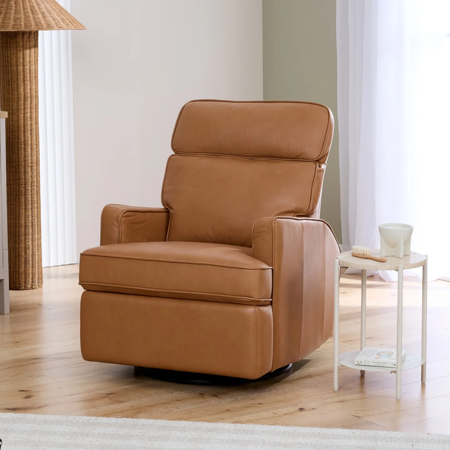 Leo Electric Recliner Glider Chair with USB in Tan Leather - Image 5