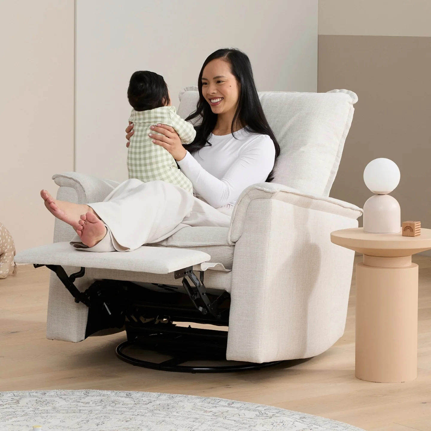 Louie Electric Recliner Glider Nursery Chair in Eggshell - Image 4