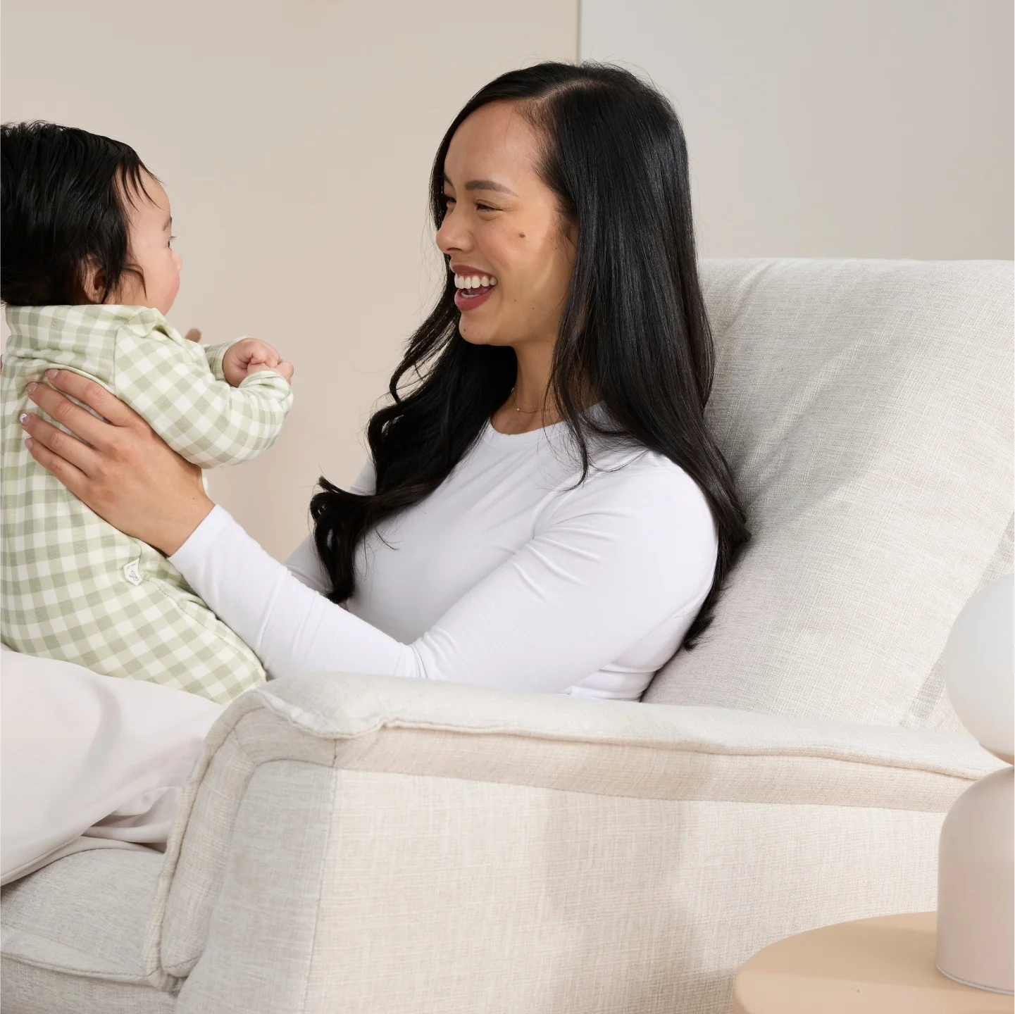 Louie Recliner Glider Nursery Chair in Eggshell - Image 3
