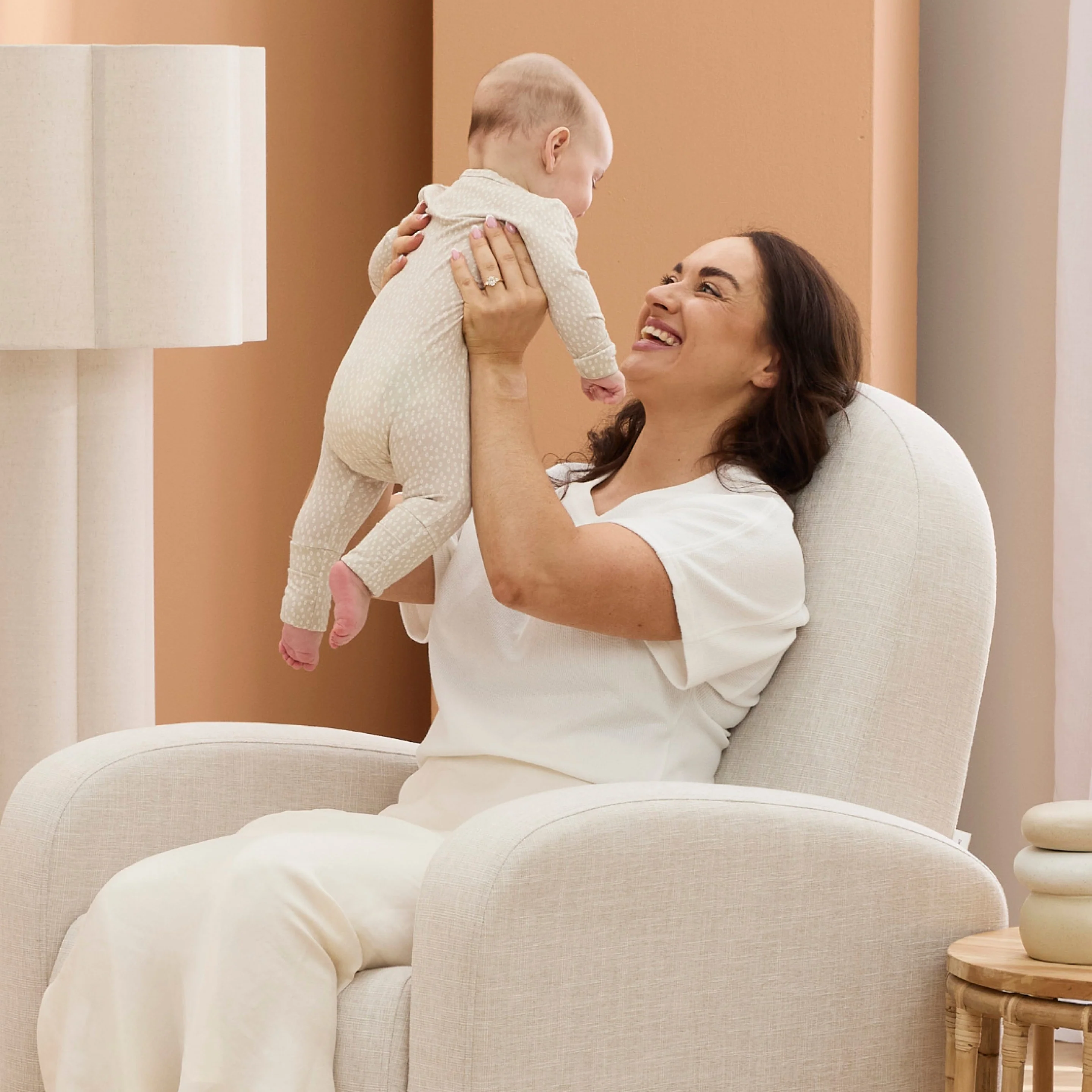 Maya Recliner Glider Nursery Chair in Eggshell - Image 5