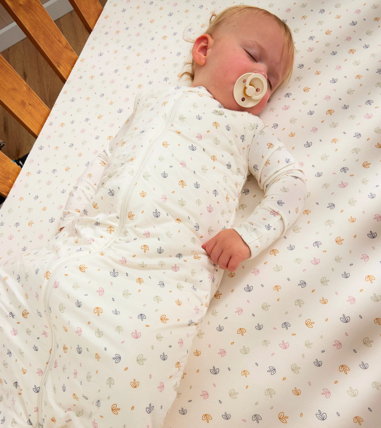 Sleeping Bag in Rainbow Dreaming | 1.0 TOG - Image 4