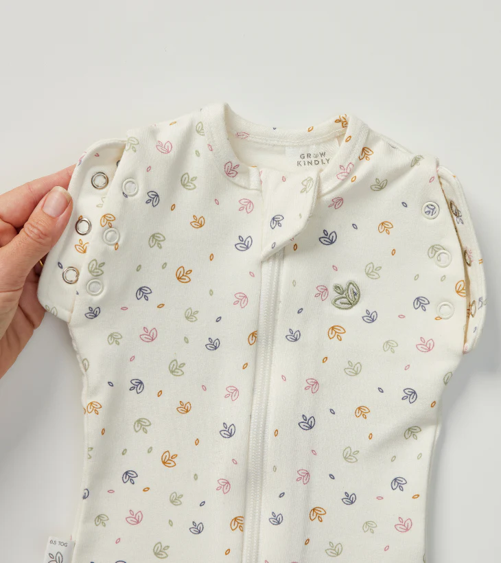 Swaddle Sleeping Bag in Gumleaf Gingham | 0.5 TOG - Image 10