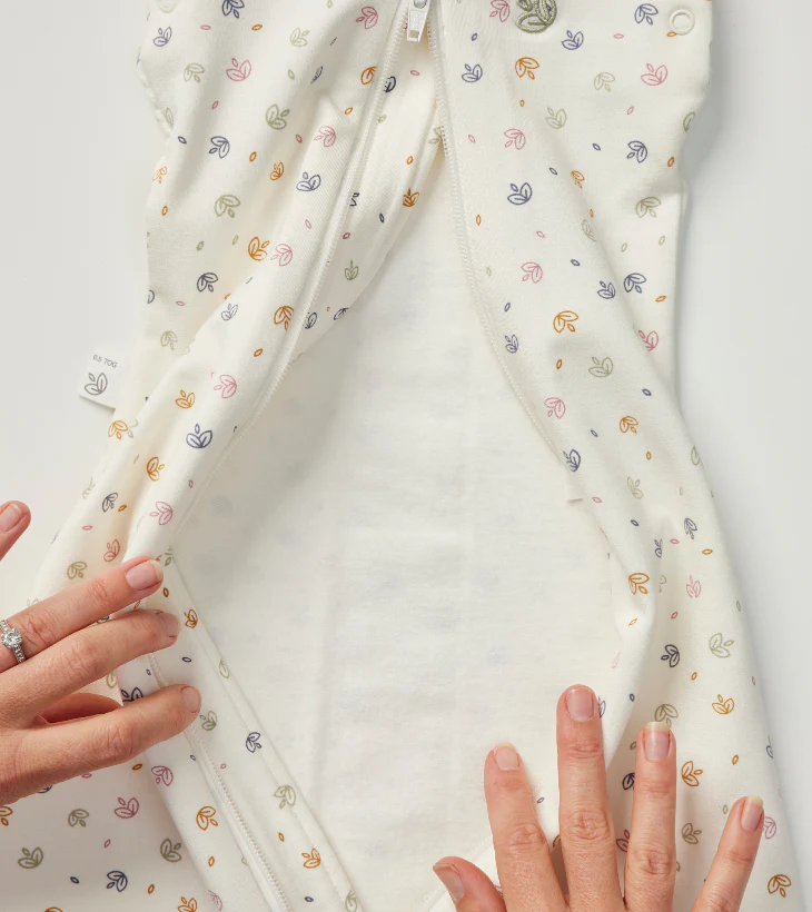 Swaddle Sleeping Bag in Gumleaf Gingham | 0.5 TOG - Image 9
