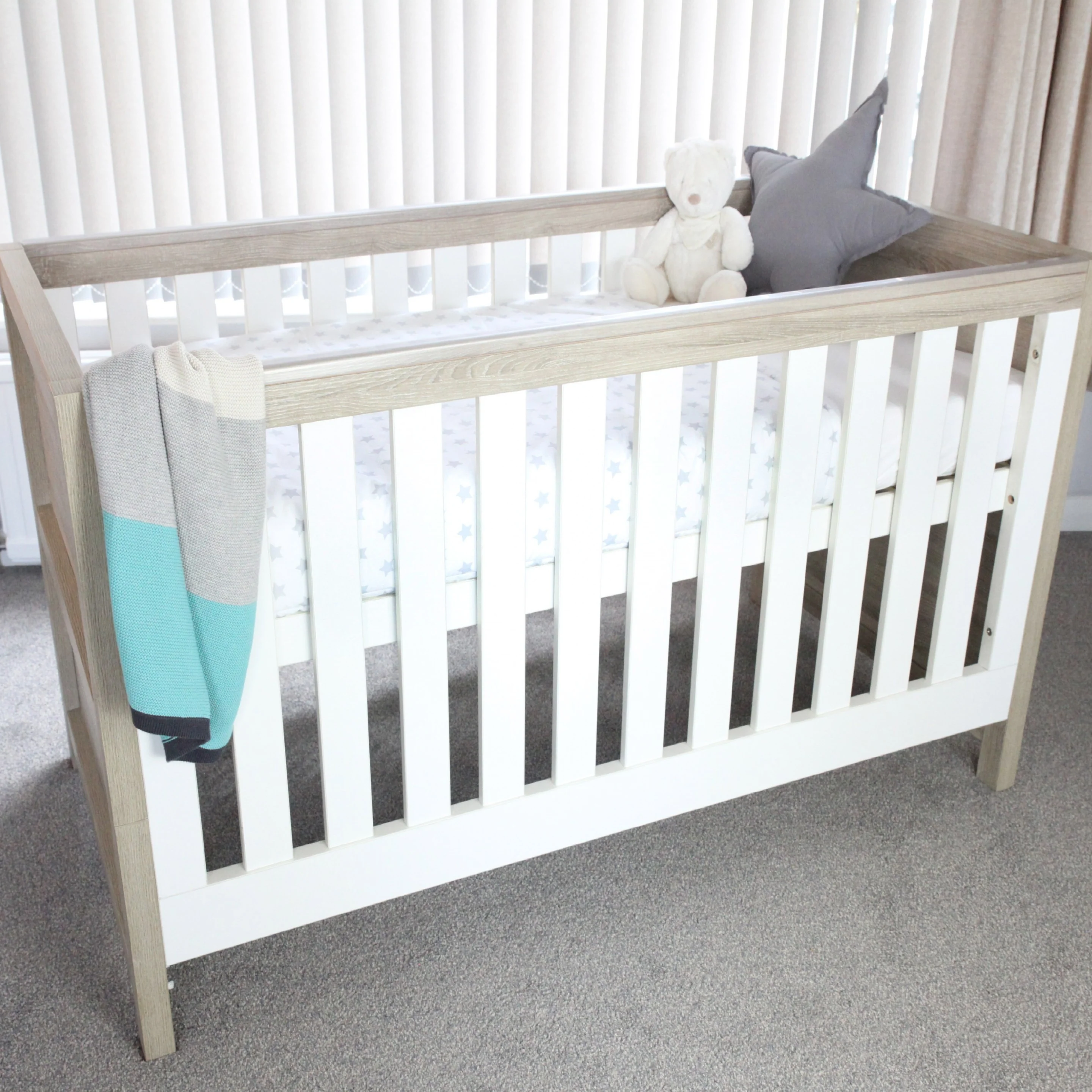 Tutti Bambini Modena 3 in 1 Cot bed in White/Oak - Image 6
